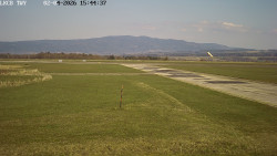 Pojezdová dráha, Runway