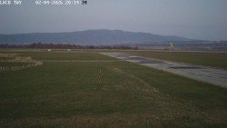 Pojezdová dráha, Runway