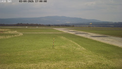 Pojezdová dráha, Runway