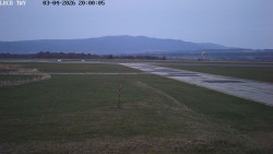 Pojezdová dráha, Runway