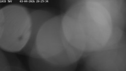 Pojezdová dráha, Runway