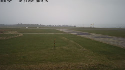 Pojezdová dráha, Runway