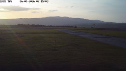 Pojezdová dráha, Runway