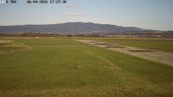 Pojezdová dráha, Runway