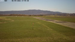 Pojezdová dráha, Runway