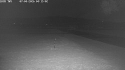 Pojezdová dráha, Runway