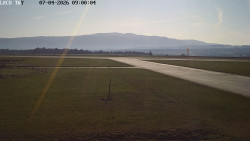 Pojezdová dráha, Runway