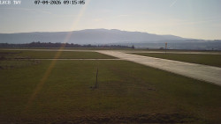 Pojezdová dráha, Runway