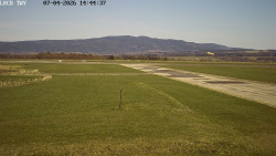 Pojezdová dráha, Runway