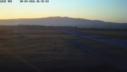 Pojezdová dráha, Runway