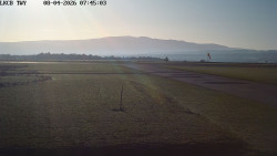 Pojezdová dráha, Runway