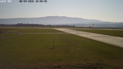 Pojezdová dráha, Runway