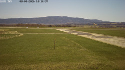 Pojezdová dráha, Runway