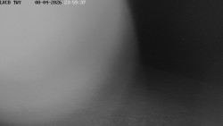 Pojezdová dráha, Runway