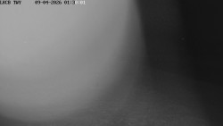 Pojezdová dráha, Runway