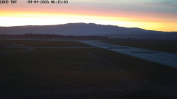 Pojezdová dráha, Runway