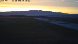 Pojezdová dráha, Runway