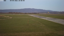 Pojezdová dráha, Runway