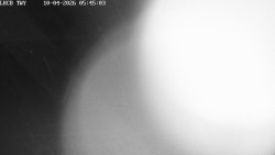 Pojezdová dráha, Runway