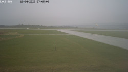 Pojezdová dráha, Runway