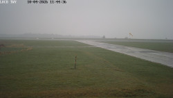 Pojezdová dráha, Runway