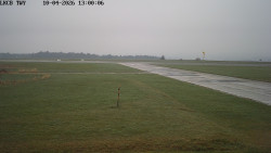 Pojezdová dráha, Runway