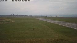 Pojezdová dráha, Runway