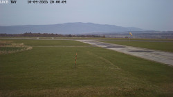 Pojezdová dráha, Runway