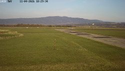 Pojezdová dráha, Runway