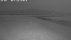 Pojezdová dráha, Runway