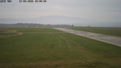 Pojezdová dráha, Runway