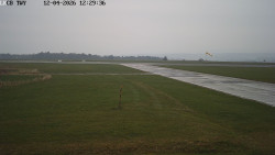 Pojezdová dráha, Runway