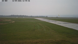 Pojezdová dráha, Runway