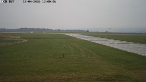 Letiště Cheb - Pojezdová dráha, Runway - 12.4.2026 v 13:00 Letiště Cheb - Pojezdová dráha, Runway - 12.4.2026 v 13:00