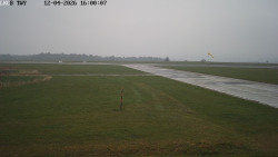 Pojezdová dráha, Runway