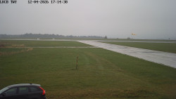 Pojezdová dráha, Runway