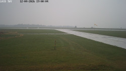 Pojezdová dráha, Runway