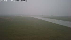 Letiště Cheb - Pojezdová dráha, Runway - 12.4.2026 v 20:00 Letiště Cheb - Pojezdová dráha, Runway - 12.4.2026 v 20:00