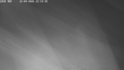 Pojezdová dráha, Runway