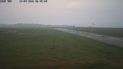 Pojezdová dráha, Runway