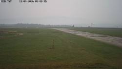 Pojezdová dráha, Runway