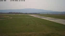 Pojezdová dráha, Runway