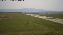 Pojezdová dráha, Runway