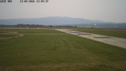 Pojezdová dráha, Runway