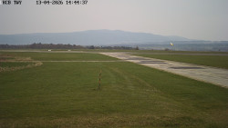 Pojezdová dráha, Runway