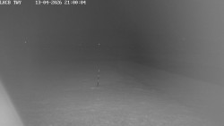 Pojezdová dráha, Runway