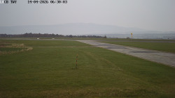 Pojezdová dráha, Runway