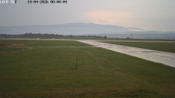 Pojezdová dráha, Runway