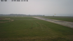 Pojezdová dráha, Runway