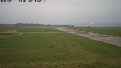 Pojezdová dráha, Runway